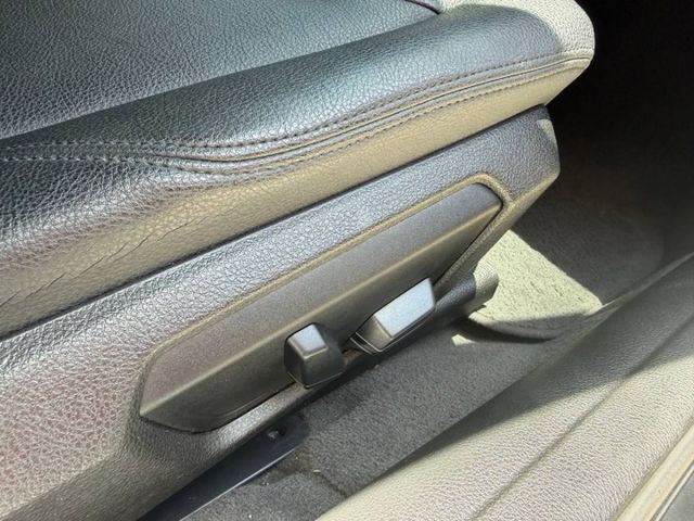 總代理 跑得少、車況優質，歲月帶走的是年份，帶不走的是 BMW 歐洲車歷久彌新的質感  第8張相片