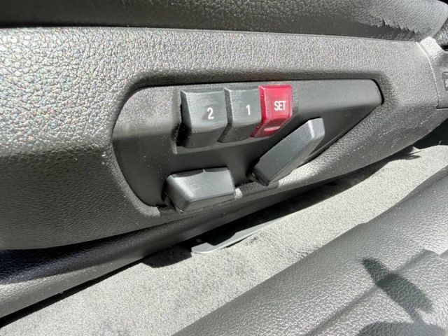 總代理 跑得少、車況優質，歲月帶走的是年份，帶不走的是 BMW 歐洲車歷久彌新的質感  第9張相片