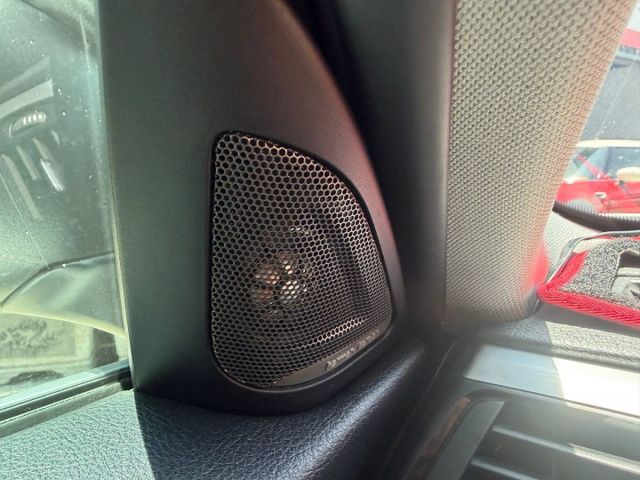 總代理 跑得少、車況優質，歲月帶走的是年份，帶不走的是 BMW 歐洲車歷久彌新的質感  第11張相片