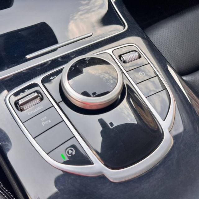 Avantgarde 不到國產新車的價格，就能入主 Mercedes-Benz 經典豪華房車  第19張相片