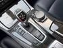 BMW 528i M Sport 適合喜愛 BMW 操控感、重視座艙質感，同時希望兼具日常舒適與運動風格的車主。  第17張縮圖