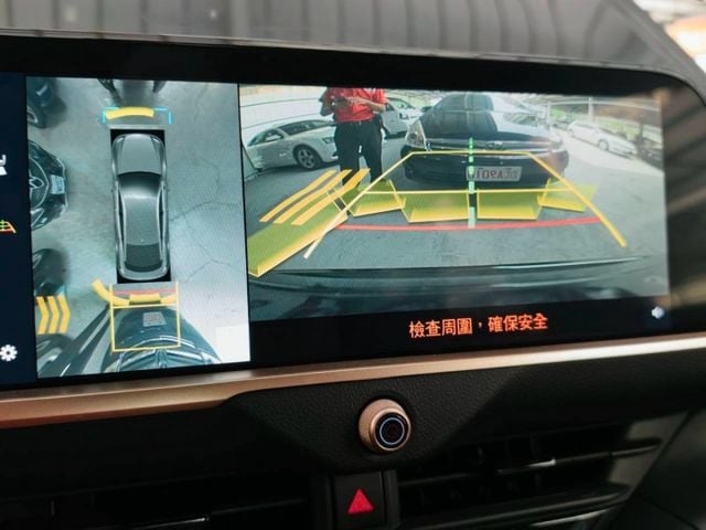 ✅貴族版✅ACC跟車✅AEB自動煞車✅車道維持輔助✅車道偏離警示✅抬頭顯示✅360環景✅衛星導航✅盲點偵測✅斜坡起步輔助  第9張相片