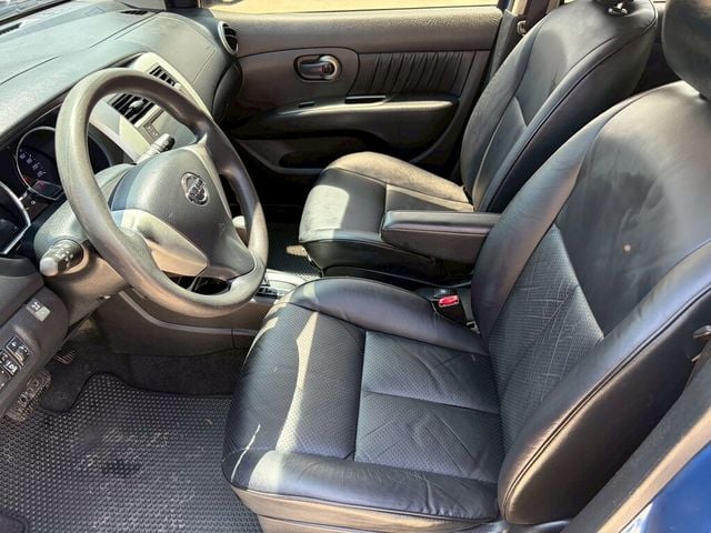 NISSAN日產 LIVINA  第11張相片