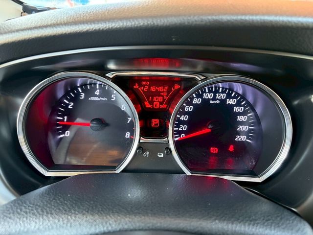 NISSAN日產 LIVINA  第14張相片