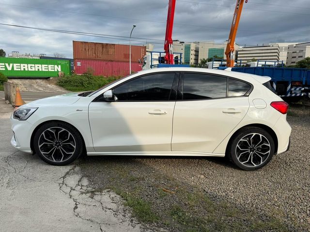 FORD福特 FOCUS  第7張相片