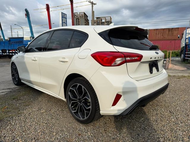 FORD福特 FOCUS  第8張相片