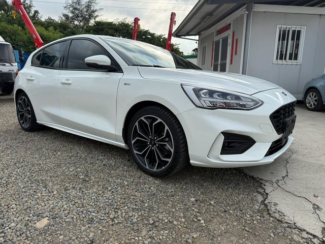 FORD福特 FOCUS  第10張相片