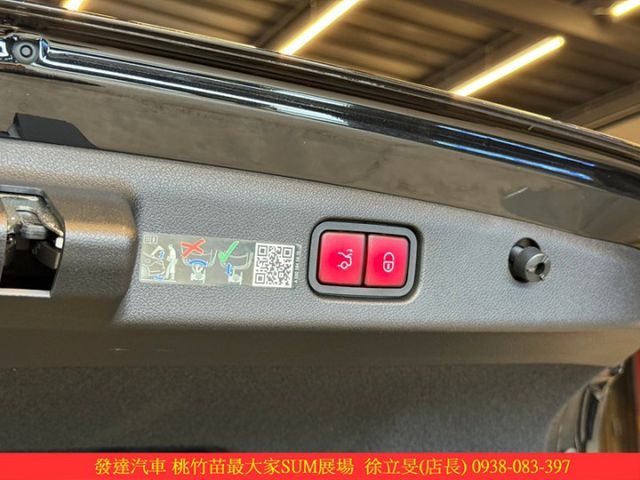 BENZ E300 油電 2024年4 2.0 黑 #7960  第20張相片