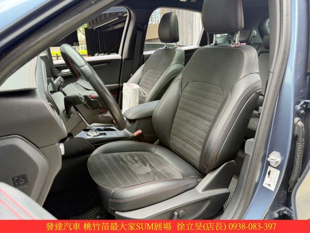 福特 KUGA ST-LINE 2020年 2.0 藍 8083  第4張相片