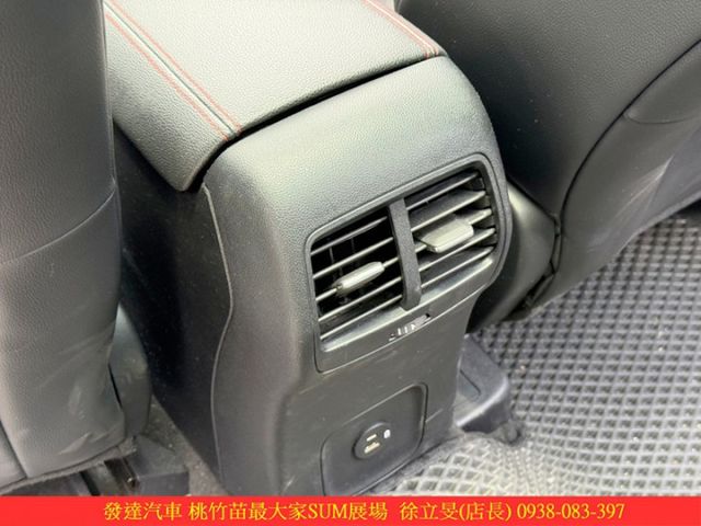 福特 KUGA ST-LINE 2020年 2.0 藍 8083  第9張相片