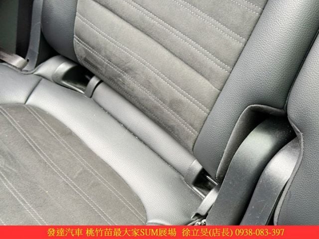 福特 KUGA ST-LINE 2020年 2.0 藍 8083  第10張相片