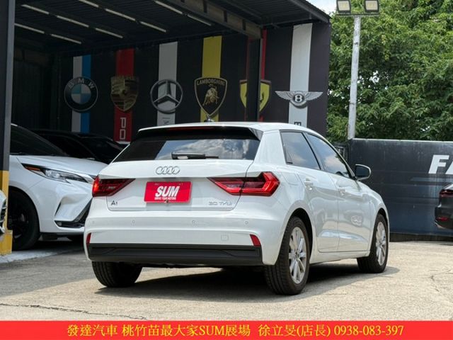 AUDI A1 2024年 1.0 白 9066 順  第11張相片