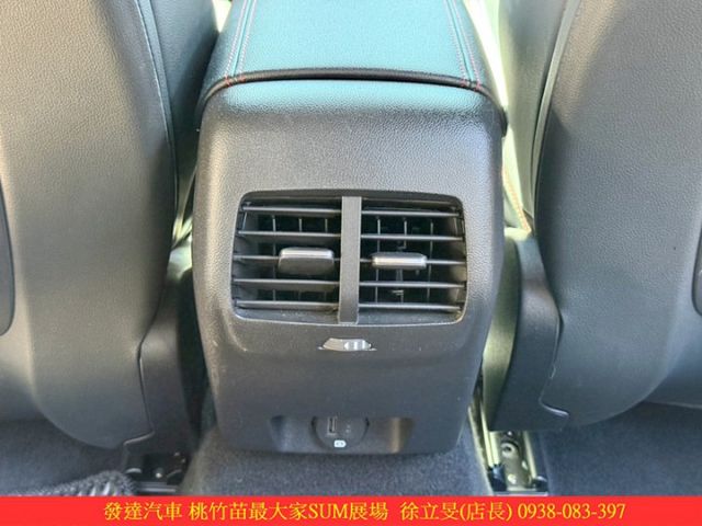 福特 FOCUS ST 2021年 1.5 灰 Lommel 6693  第11張相片
