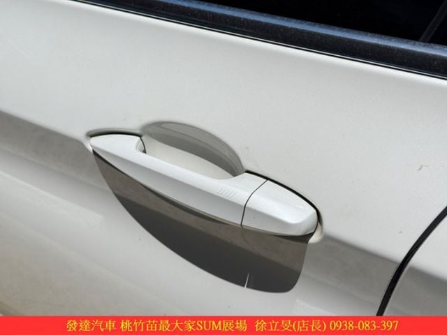 BMW 218I AT 2016年 1.5 白 2598 TCBU  第3張相片