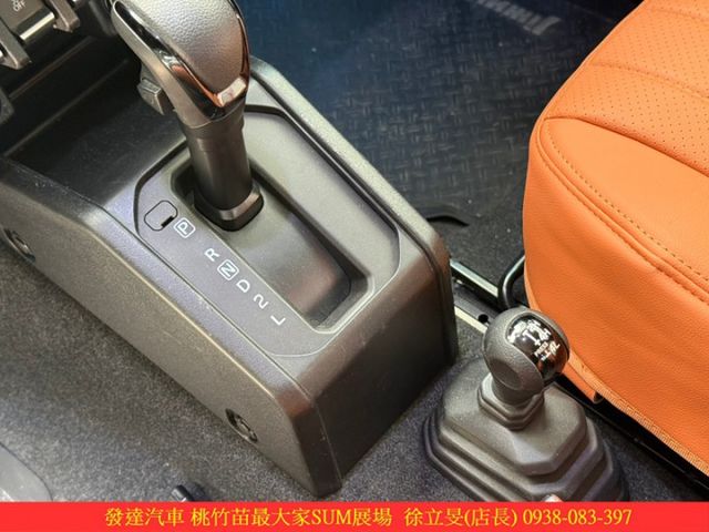 SUZUKI JIMNY 2021年 1.5 白黑(鵝黃)  第10張相片