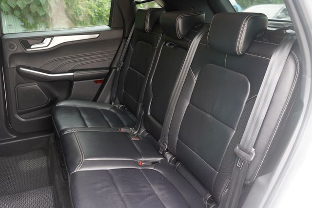 FORD福特 KUGA  第9張相片
