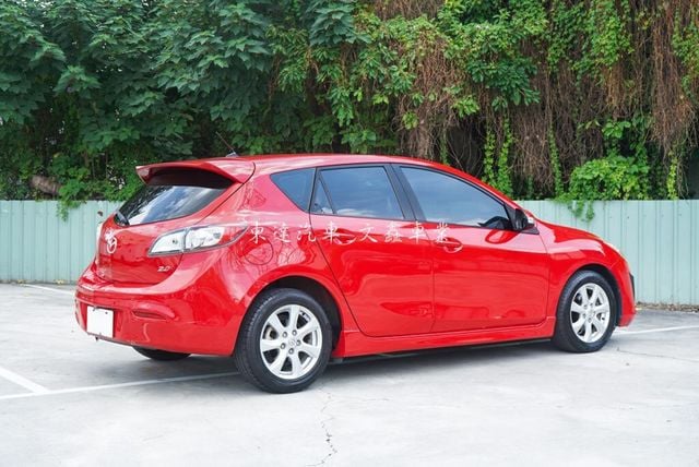 MAZDA馬自達 MAZDA 3  第4張相片
