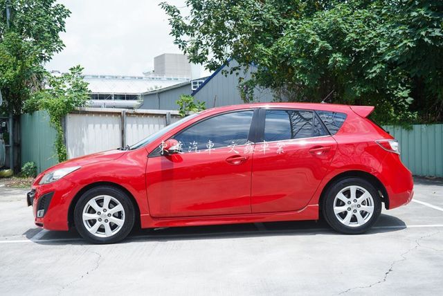 MAZDA馬自達 MAZDA 3  第7張相片
