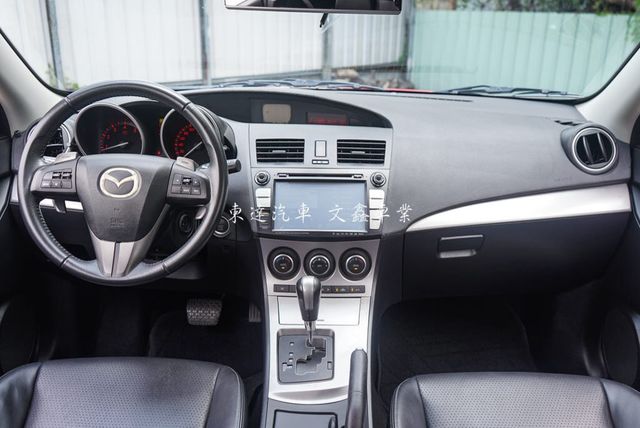MAZDA馬自達 MAZDA 3  第14張相片