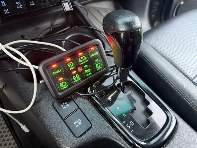 TOYOTA豐田 HILUX  第10張相片