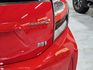 精緻品項! 僅跑6萬公里、 內裝還有新車味~! 最美PRIUS C.  第5張縮圖