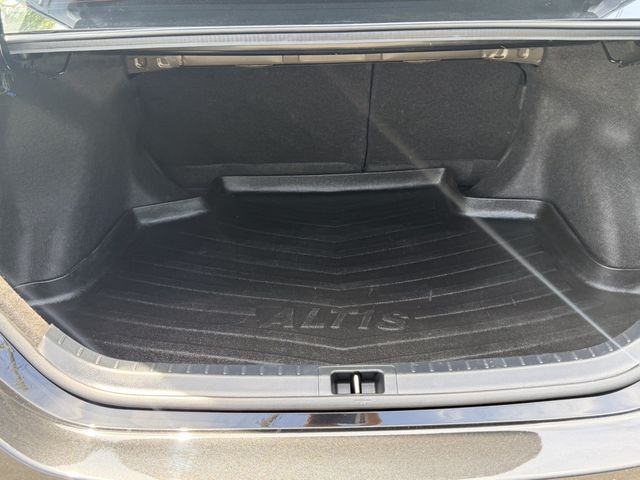 TOYOTA豐田 ALTIS  第14張相片