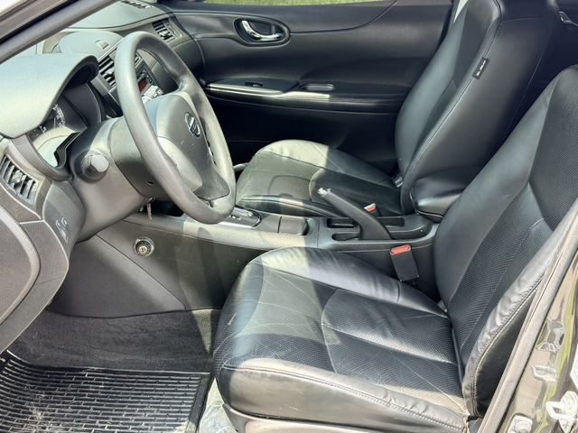 NISSAN日產 TIIDA  第8張相片