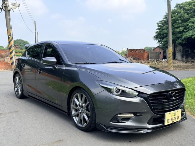 MAZDA馬自達 MAZDA 3  第16張相片