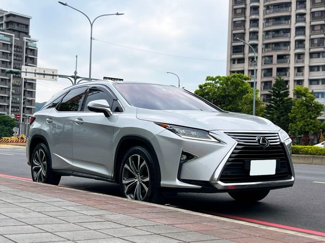 Lexus  RX  第2張相片