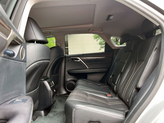 Lexus  RX  第7張相片