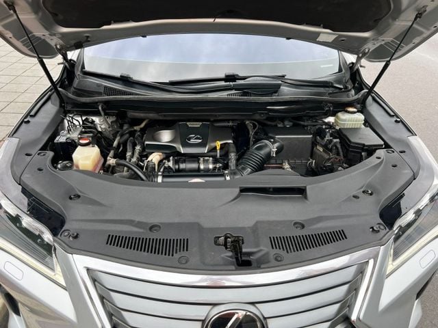 Lexus  RX  第17張相片