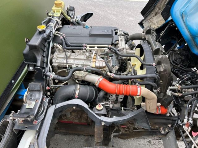 Mitsubishi  Canter  第20張相片