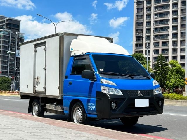 Mitsubishi  Delica  第2張相片