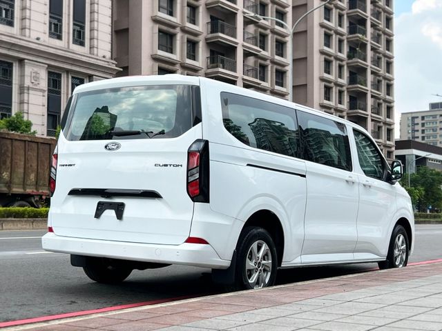 Ford/福特  Tourneo Custom  第2張相片