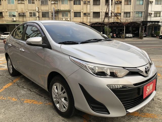 一手女用車 里程保證 無事故 鈑件原 里程超低只跑22,000 每年行駛不到3000公里 認證車 有保固 可貸款  第3張相片
