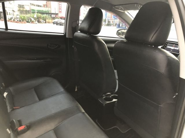 一手女用車 里程保證 無事故 鈑件原 里程超低只跑22,000 每年行駛不到3000公里 認證車 有保固 可貸款  第12張相片