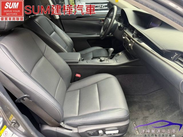 2014年2015型 E300h I-KEY 摸門 定速 車用螢幕 天窗 行車紀錄器 大電瓶原廠已換過  第9張相片