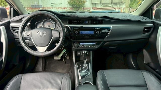 TOYOTA豐田 ALTIS  第5張相片