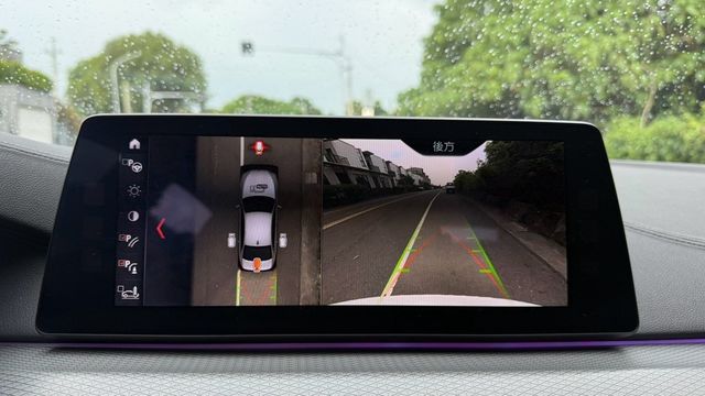 BMW寶馬 530I  第8張相片