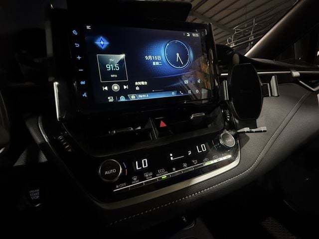 TOYOTA豐田 COROLLA SPORT  第12張相片