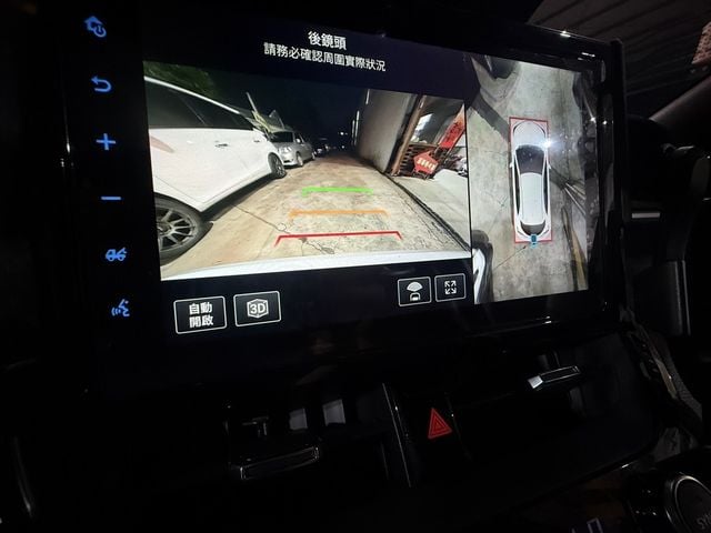 TOYOTA豐田 COROLLA SPORT  第13張相片