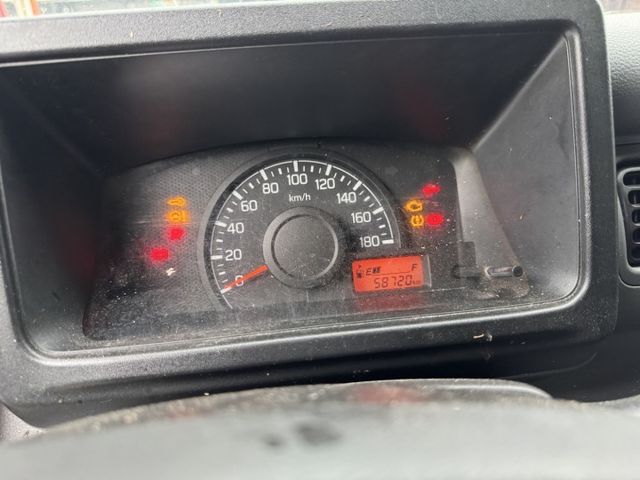 【創業賺錢神助手！真正懂貨車的人，都知道這種車不是天天有！】加裝活動帆布 里程低 一手車 原鈑件 僅跑5.8萬  第5張相片