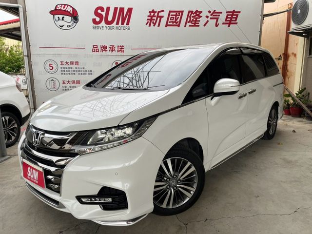 APEX 7人座 LED頭燈 天窗 前方雷達 環景系統 ACC跟車系統 自動停車系統 車道偏離警示系統 AEB緊急煞車  第1張相片