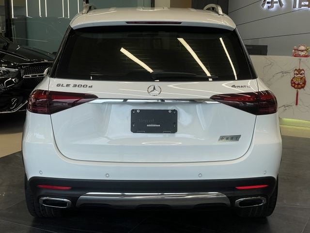 總代理/P20駕駛輔助/環景/車偏/陡坡緩降/雙前電動記憶加熱椅/電尾門/摸門/柏林之音/原廠保固  第5張相片