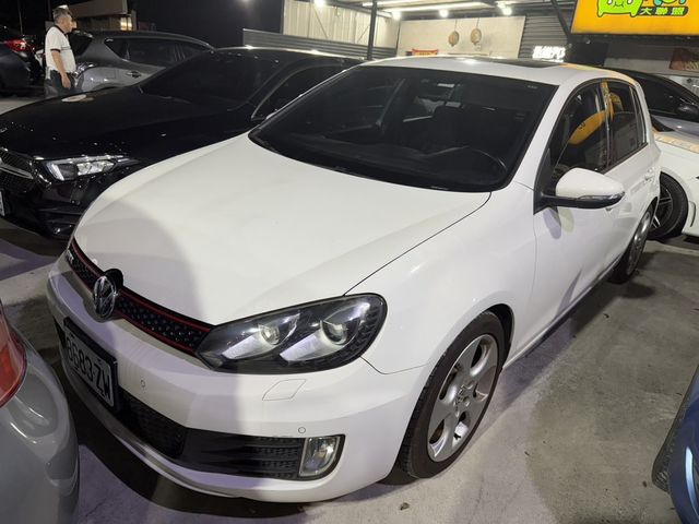 VOLKSWAGEN福斯 GOLF  第1張相片
