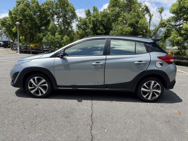 YARIS  第3張相片