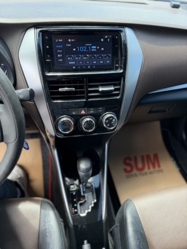 YARIS  第13張相片