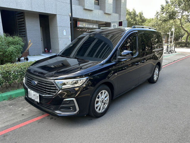 FORD福特 TOURNEO CONNECT  第1張相片