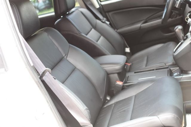 會長の店認證車/五重送專案+全車保固☆頂級小改款 2.4VTI-S.一手車+里程數保證.四安+電動天窗.右側車道變換影像  第4張相片