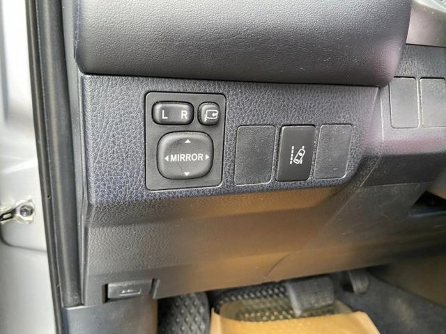 會長の店認證車/0利率專案+全車保固☆頂級小改款 2.0.一手車保證.九安+免鑰匙.電動椅+LED頭燈  第10張相片